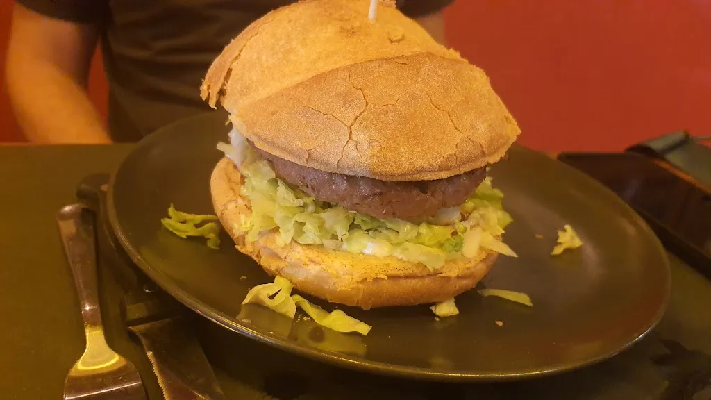 London Pub_Sabaudia_slider_image_3