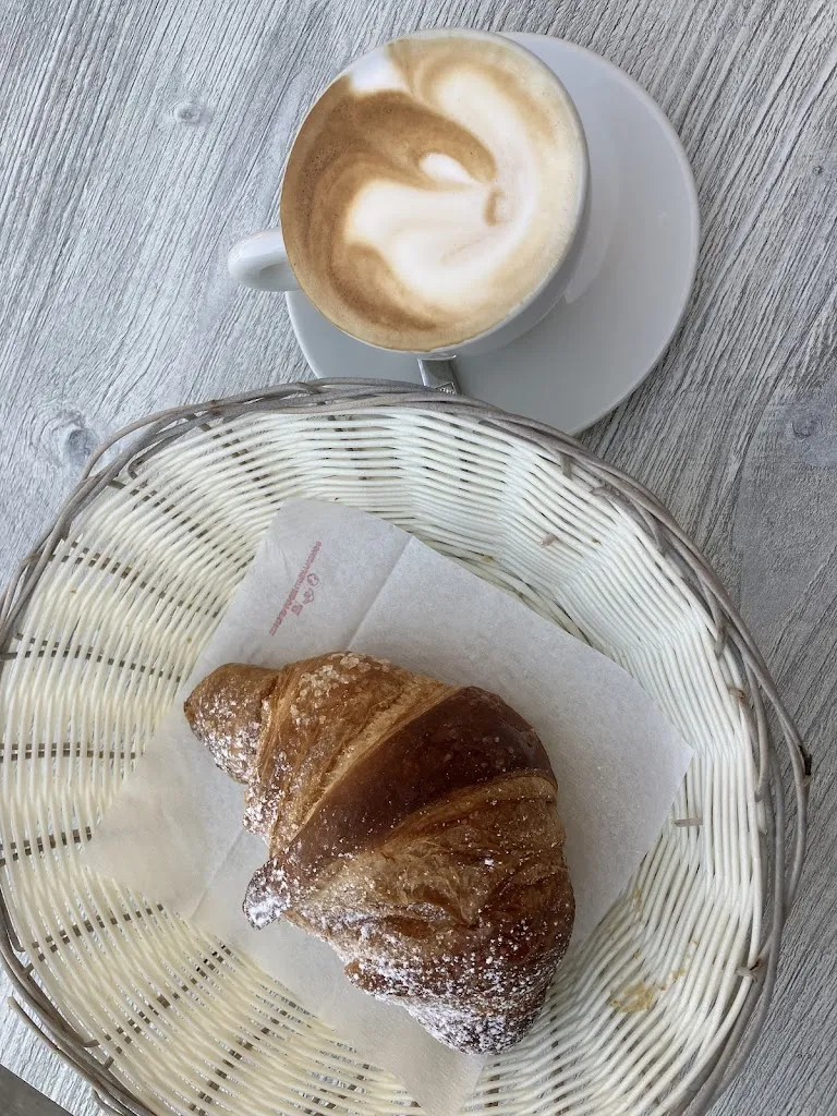 Panna Csépe_Lo Spuntino “Charlie”_Sabaudia_review