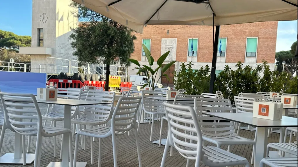 Pizzeria Al Cigno 2 restaurant in Sabaudia