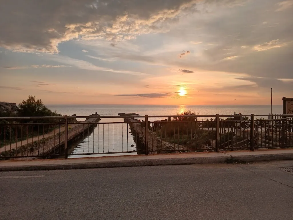 Gustavo Tavoletta_Saporetti_Sabaudia_review