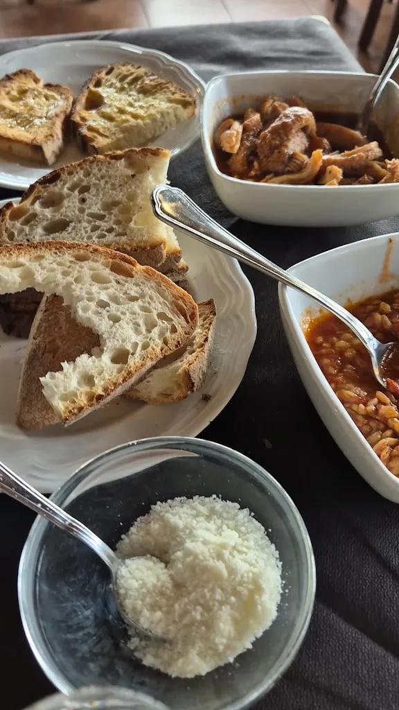 Petronela_Agriturismo L'Alberata_San Gregorio da Sassola_review