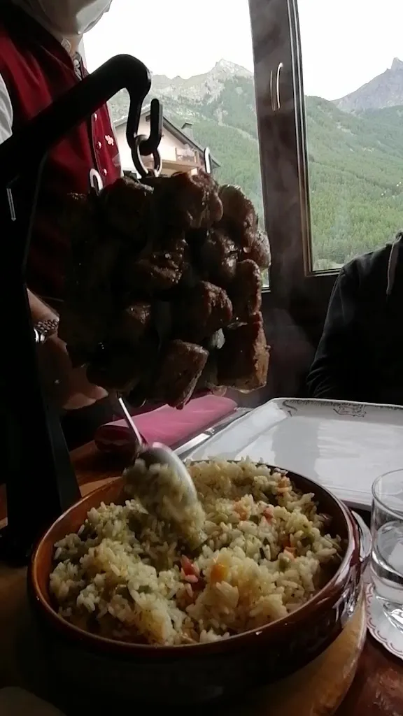 Bar à Fromage, restaurant de montagne_Cogne_slider_image_2