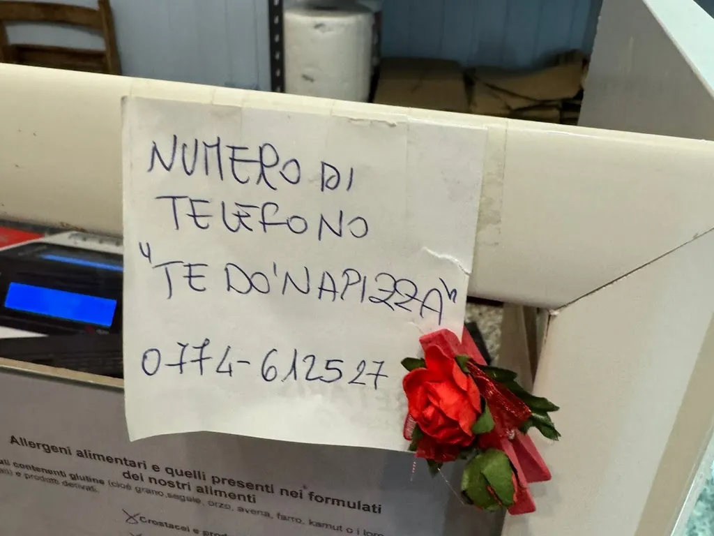 Te Do 'Na Pizza!_San Polo dei Cavalieri_slider_image_3