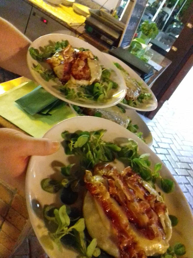 Frenesia Rock - Braceria_San Felice Circeo_slider_image_3