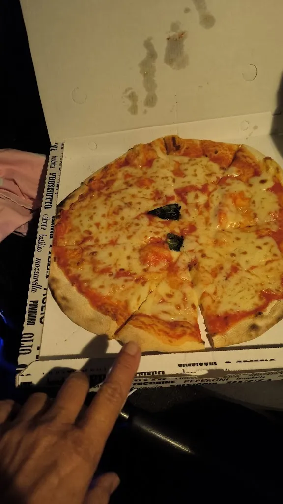 Francesca de nardi_La Dolce Bottega_San Felice Circeo_review