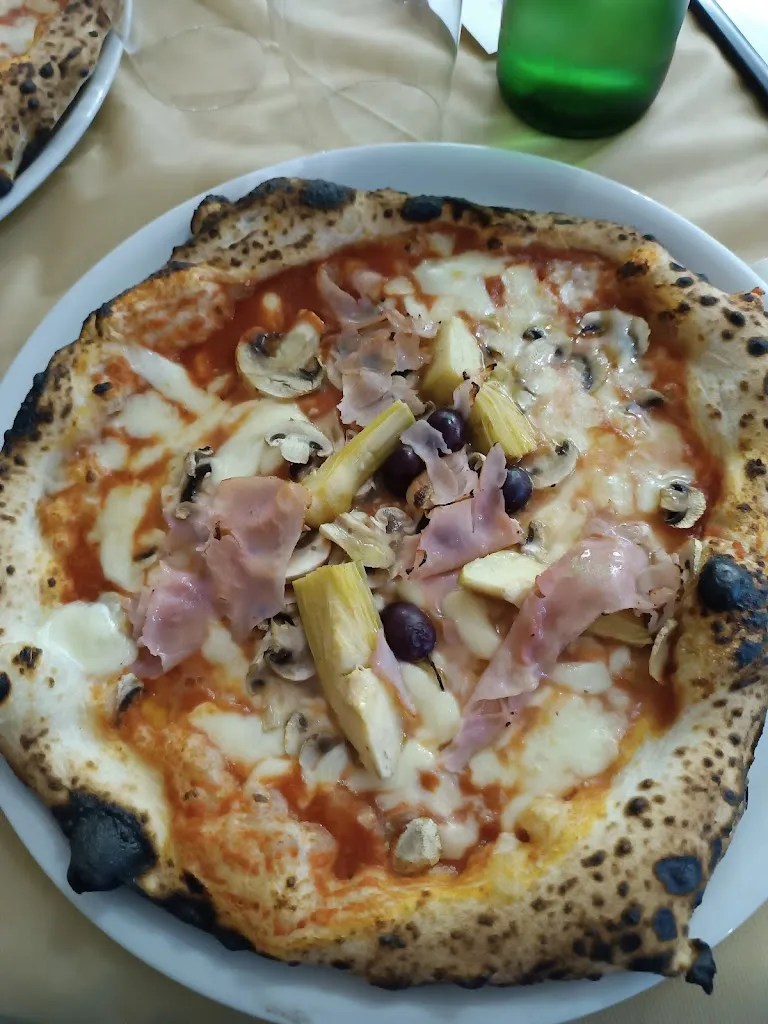 Irene Valente_Osteria Pizzeria Tempo Fermo_Sant'Andrea del Garigliano_review