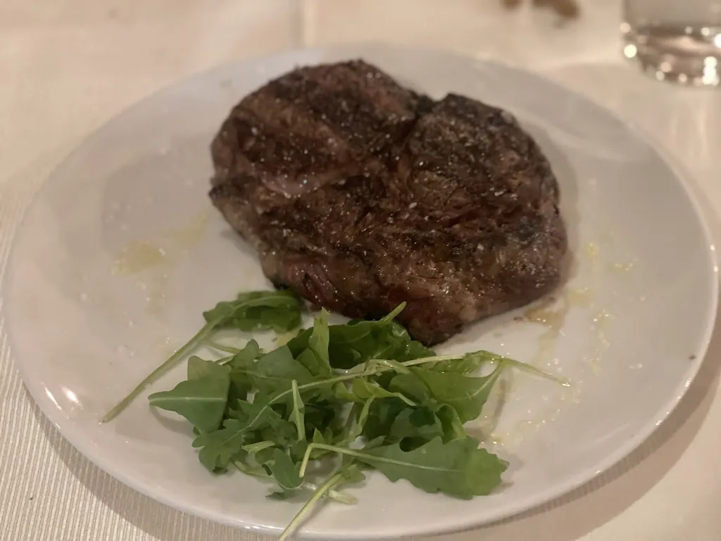 A & J Hickman_Bistrot 66 Restaurant,pizza & grill_Santi Cosma e Damiano_review