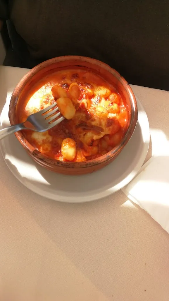 Mimmuzzo D_Al Tinello_Santi Cosma e Damiano_review