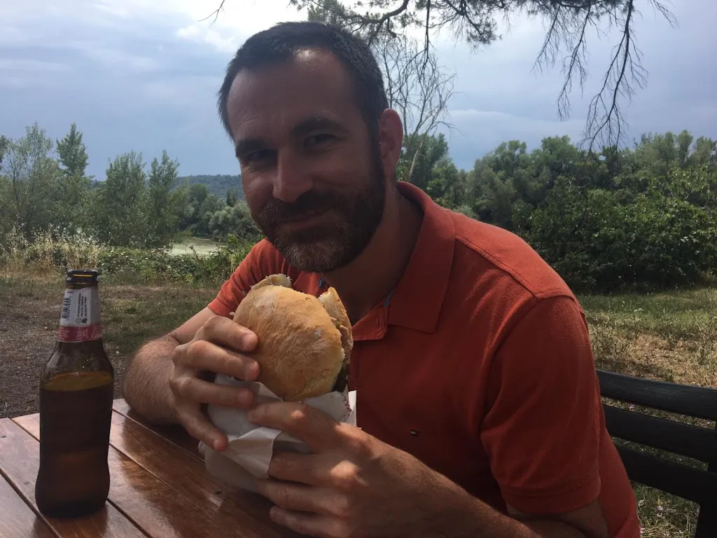 fabrizio ferrarini_Sandrino il Re del Panino_Sassacci_review