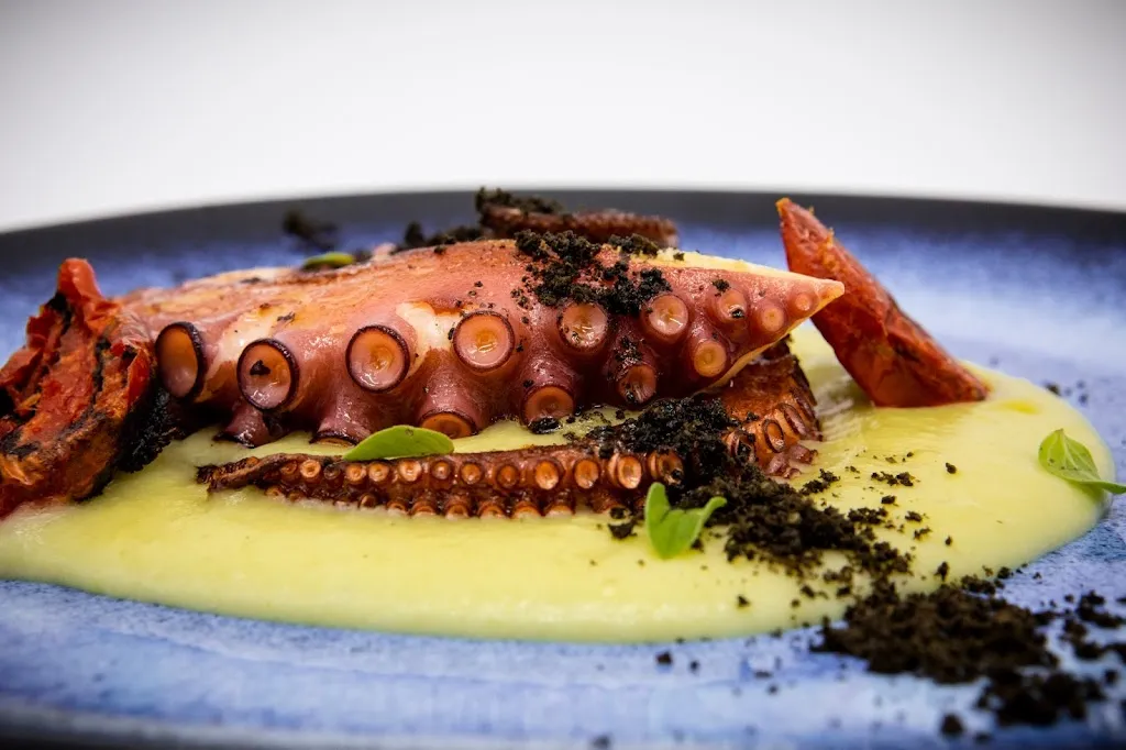 Revè Ristorante & Cafè_Santa Marinella_slider_image_3