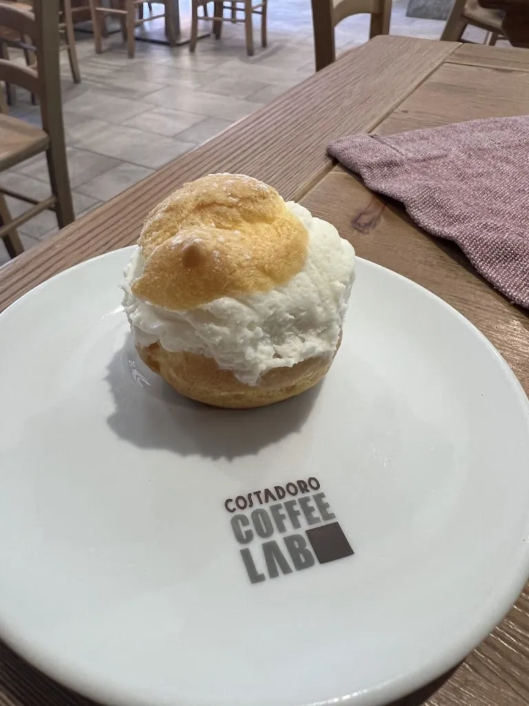 Fiona Guilmartin_La Maison du Gout Cafè_Cogne_recensione