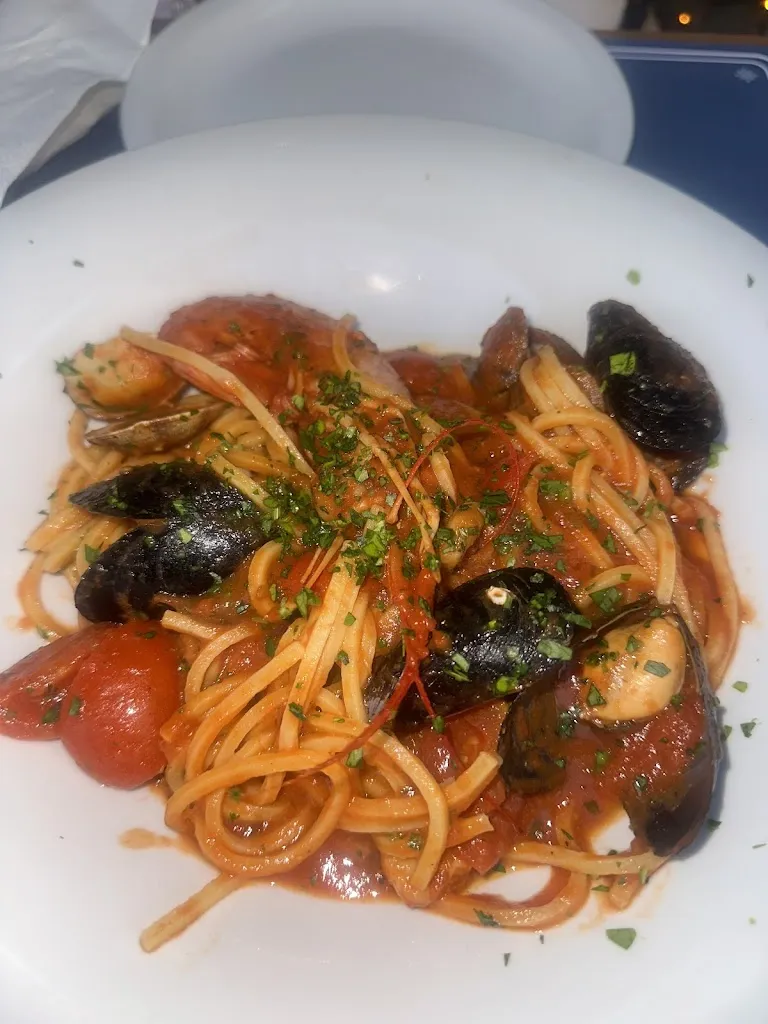 ADRIANA NUNEZ_Mare e focaccia_Santa Marinella_review