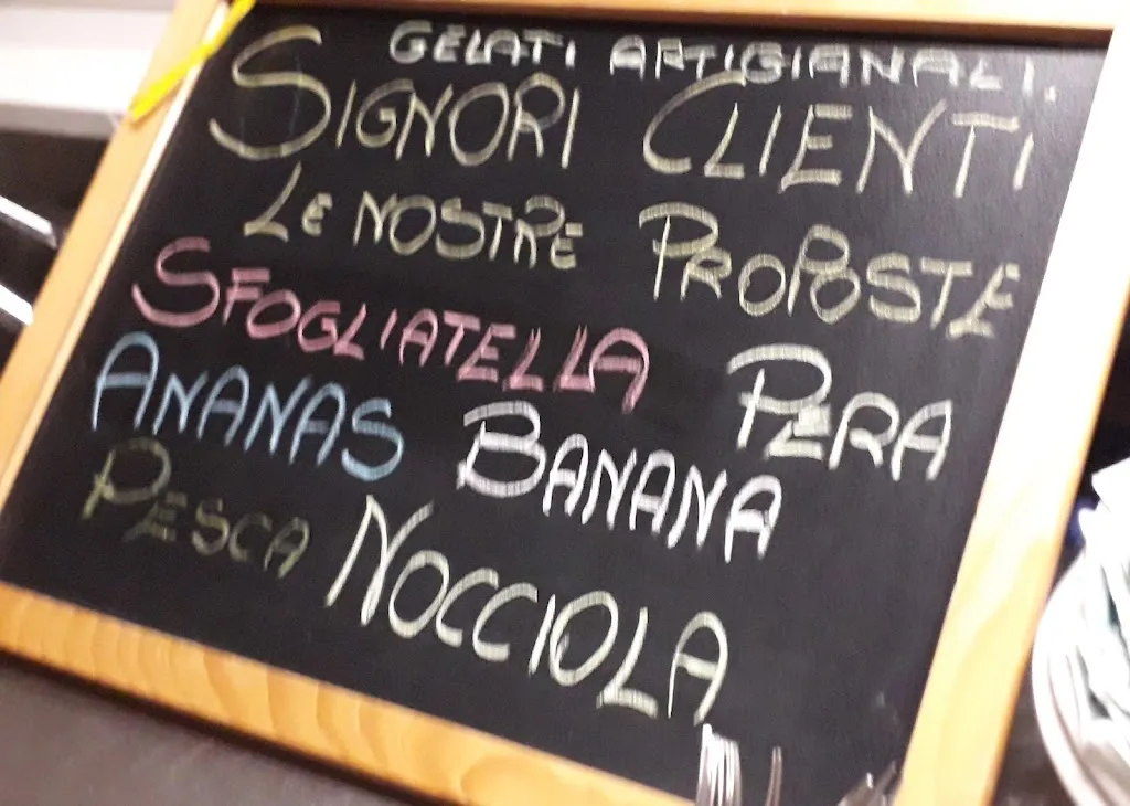 Menu_Bar gelateria Black & White_Scandriglia_image_1