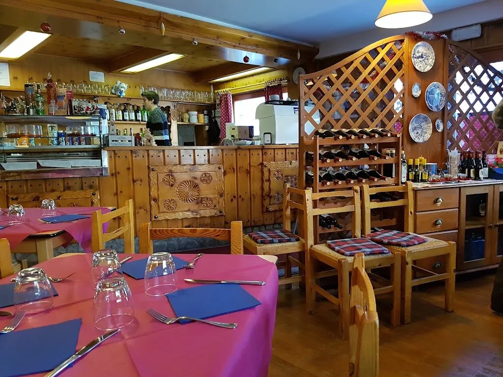Pizzeria Al Tarabas restaurant in Cogne