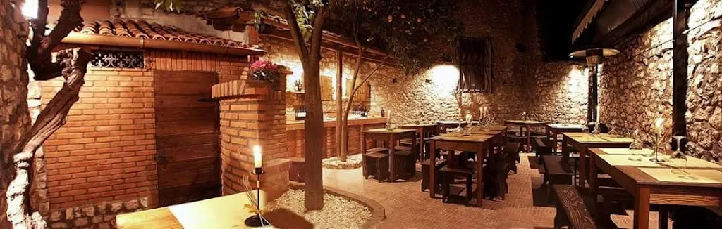 Il Giardino del Simposio restaurant in Sermoneta