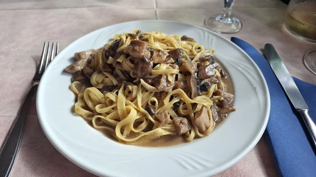 Andrea B_Ristorante Pigalle Di Pignalberi Caterina & C. S.N.C._Serrone_review