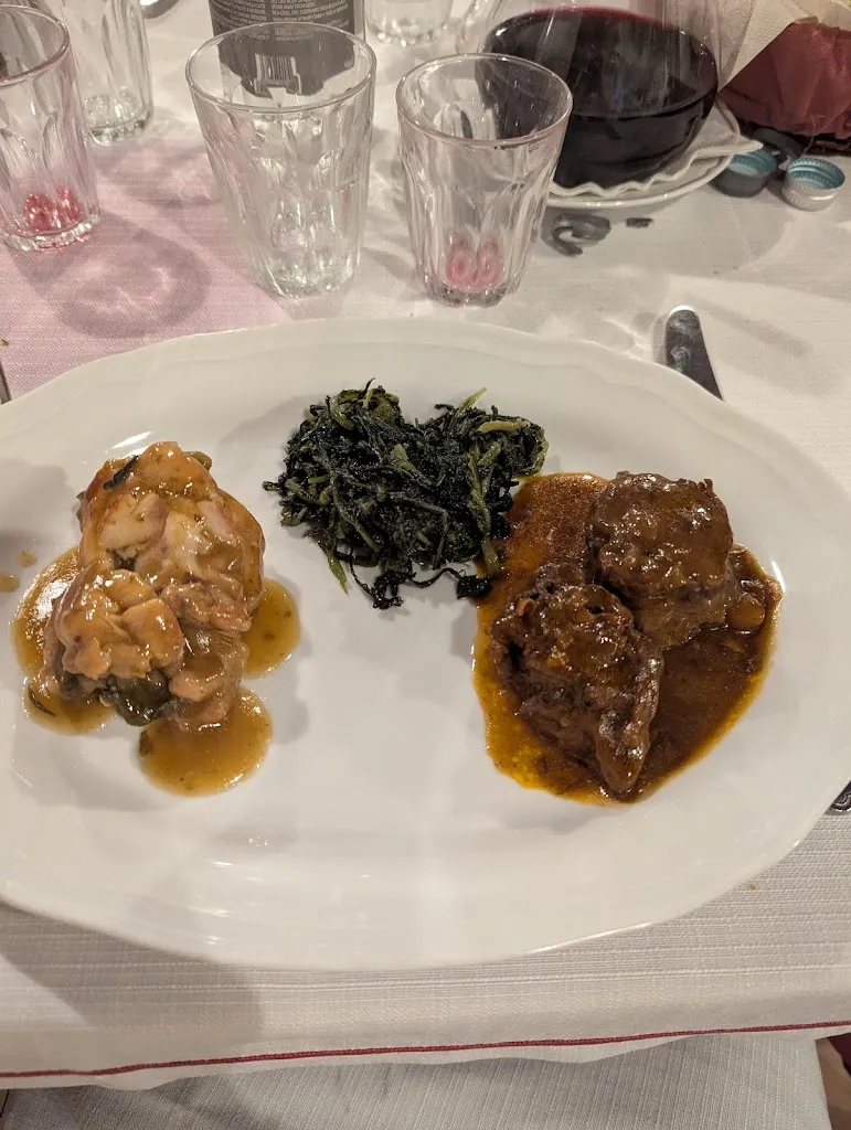 Osteria del Vicolo Fatato Di Pompeo_Serrone_slider_image_3