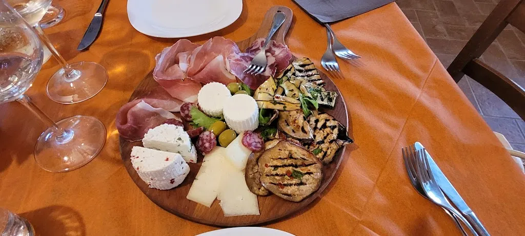 Menu_agriturismo Il Casalotto_Serrone_image_8