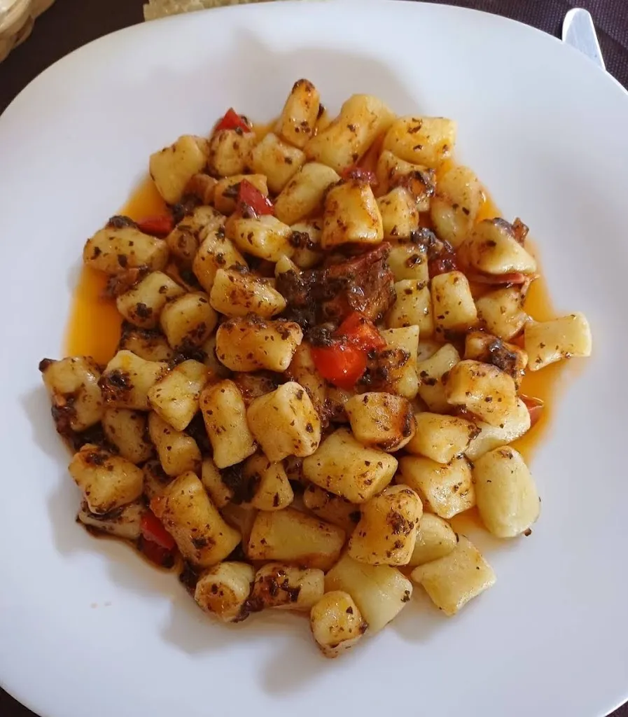 Alessandro Lo zito_agriturismo Il Casalotto_Serrone_review