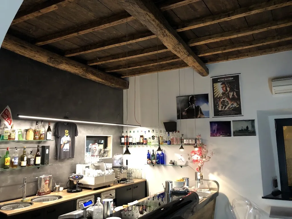 Giorgio G_Bistrot SAN PIETRO -Cocktail bar con Cucina_Sezze Scalo_review