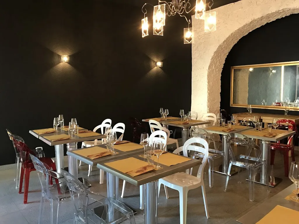 Bistrot SAN PIETRO -Cocktail bar con Cucina restaurant in Sezze Scalo