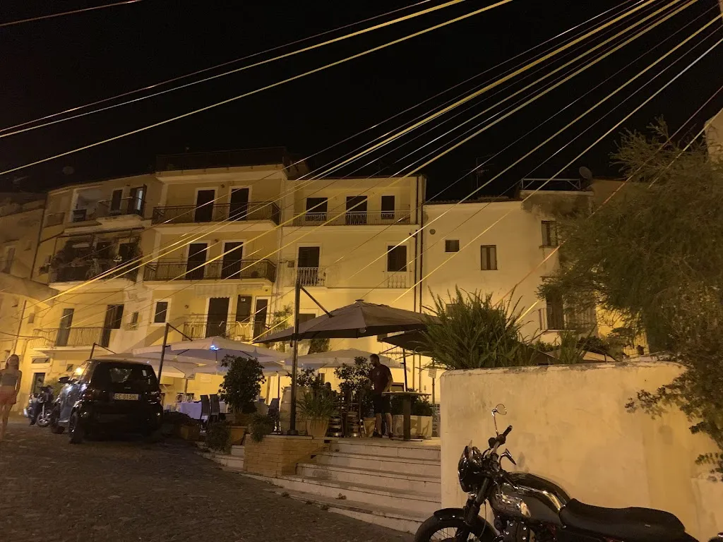 Dmitry Okunev_Quella Vecchia Locanda Spigno saturnia superiore_Spigno Saturnia Superiore_review