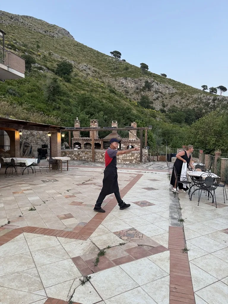 Seth Stewart_Fattoria Degli Artisti_Spigno Saturnia Inferiore_review