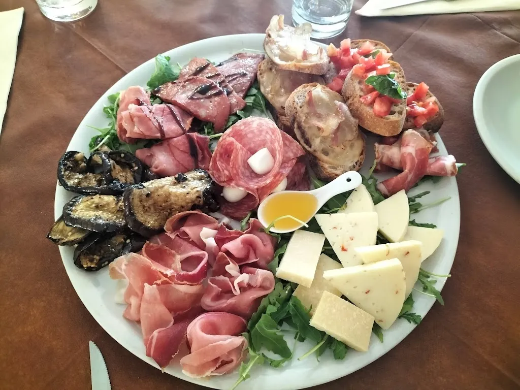 Elisir Cocktail Bar_Strangolagalli_slider_image_3