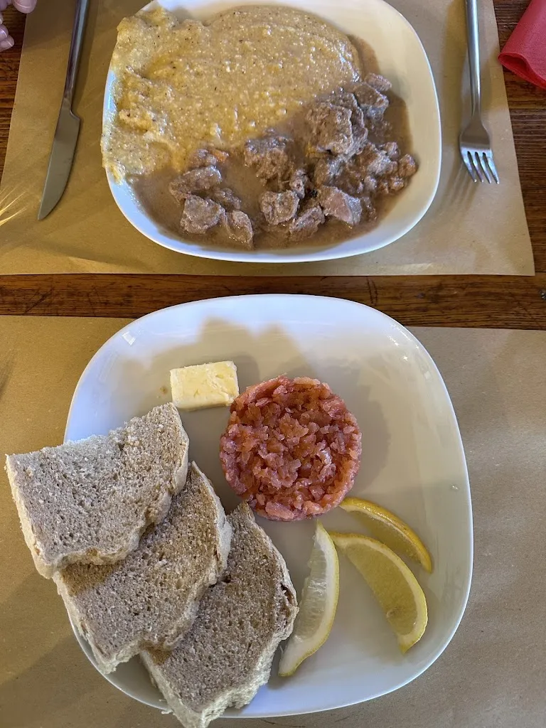 Uncle Ned_Rifugio Grauson - 2510 m_Cogne_review