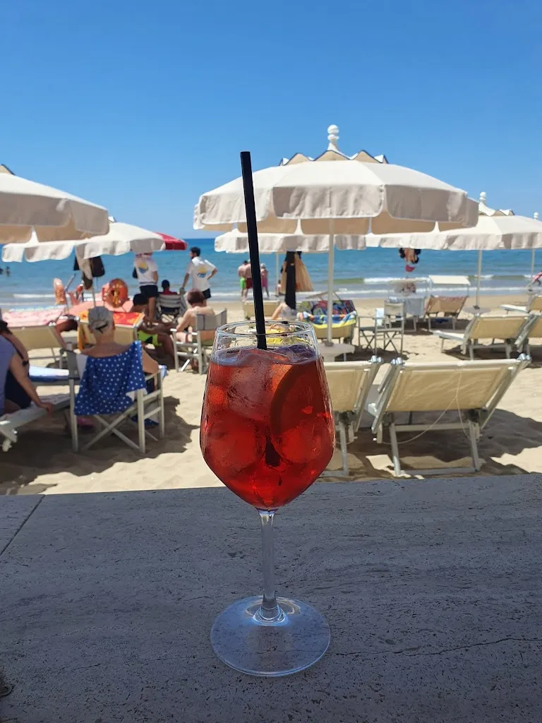 Ondřej Křížek_Blumarine_Sperlonga_review