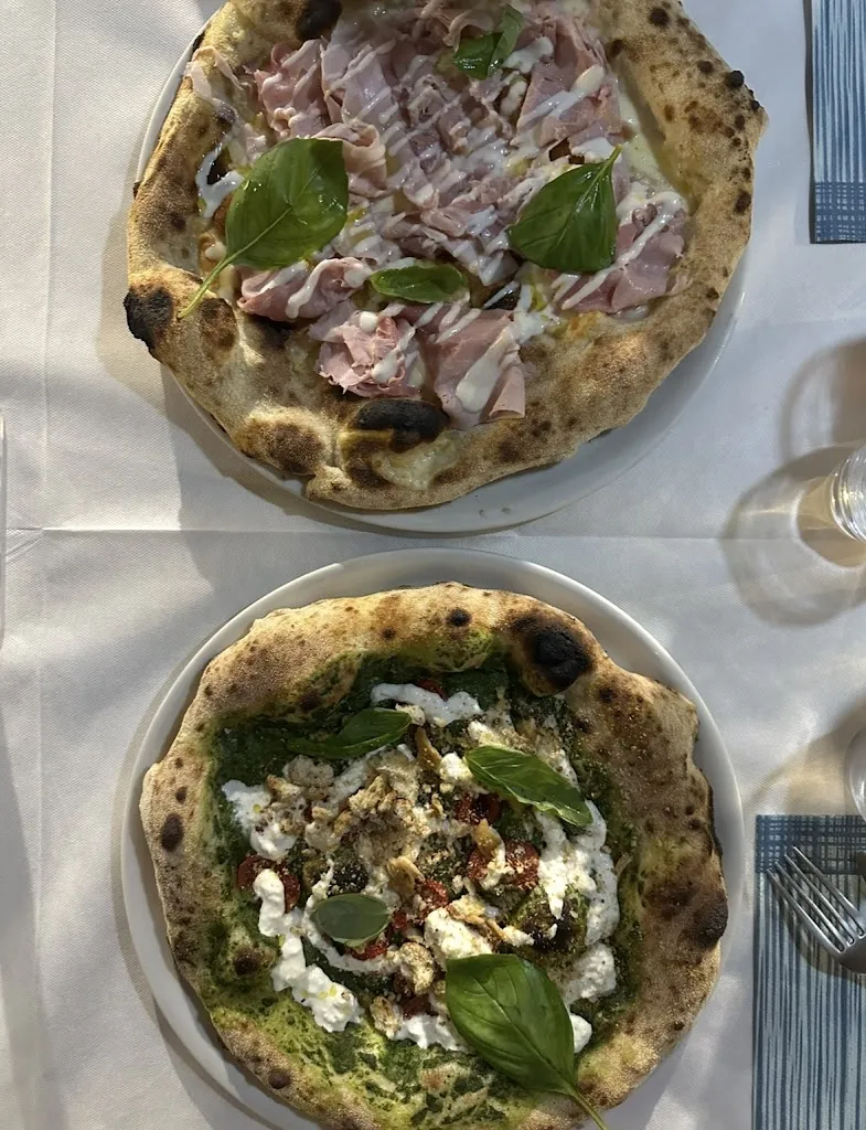 Pizzeria Aqua & Farina restaurant in Sperlonga