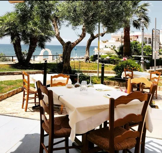 Osteria in piazza restaurant in Sperlonga