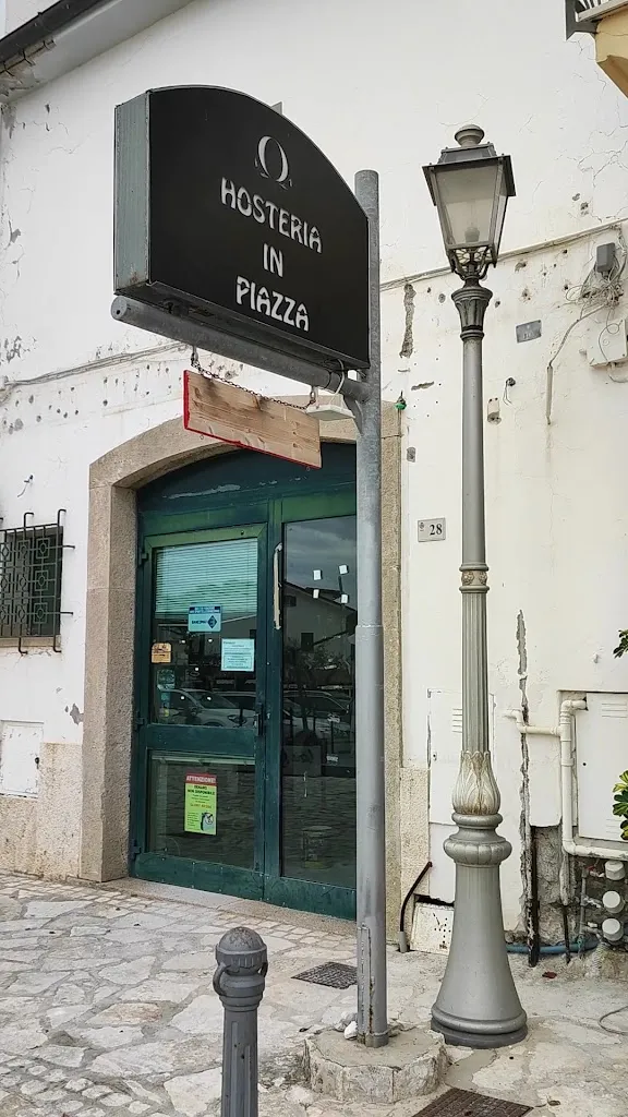 Osteria in piazza_Sperlonga_slider_image_2
