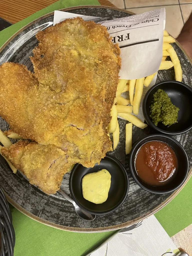 Zuzanna Z._La Cave Des Amis_Chatillon_review