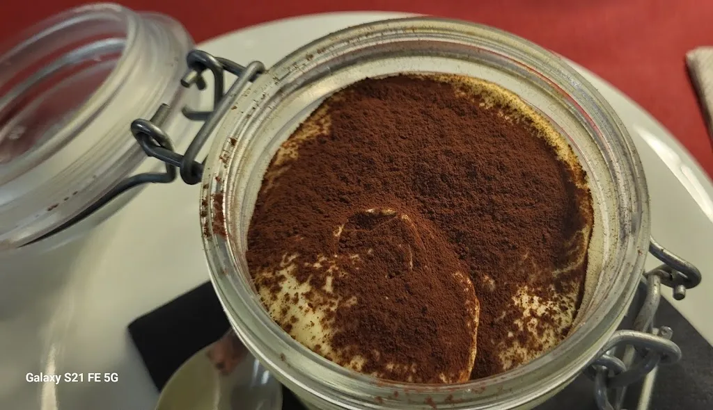 Claudia Fene_La Cave Des Amis_Chatillon_review