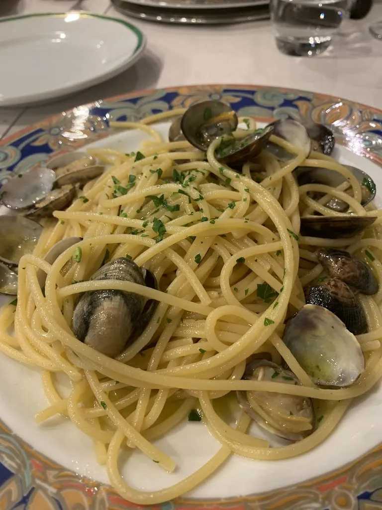 David Mia LB_Restaurant Laocoon by Rocco_Sperlonga_review