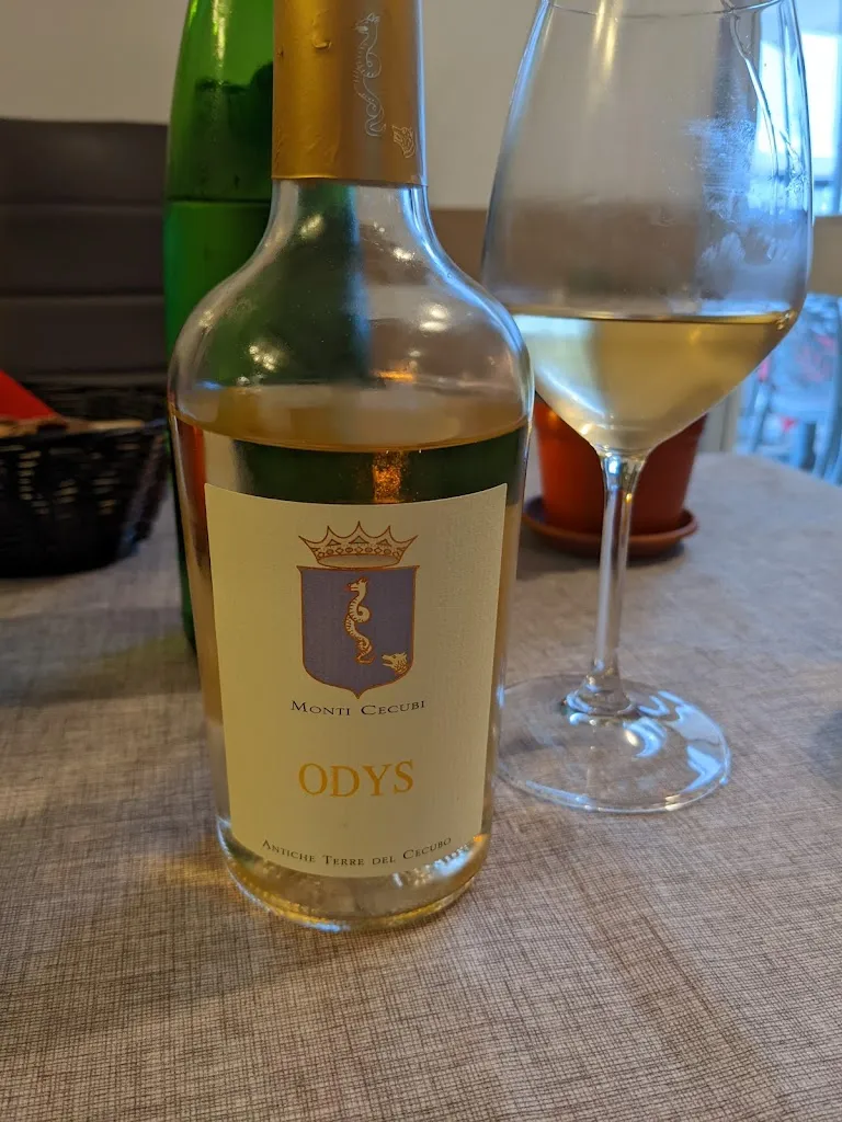 Kenzi Marz_Ristorante il bistrot_Sperlonga_review