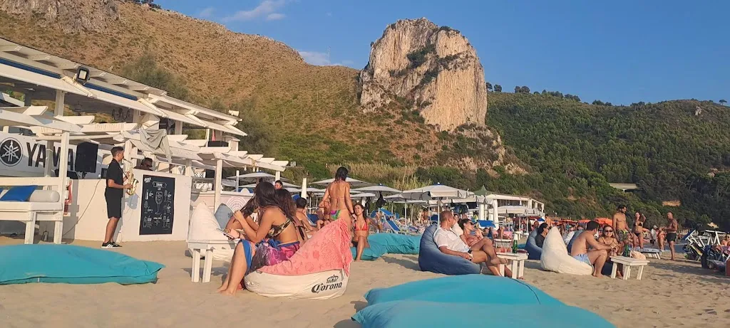 Bazzano Beach_Sperlonga_slider_image_2