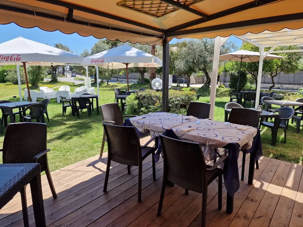 Mare-Elysium_Sperlonga_slider_image_1