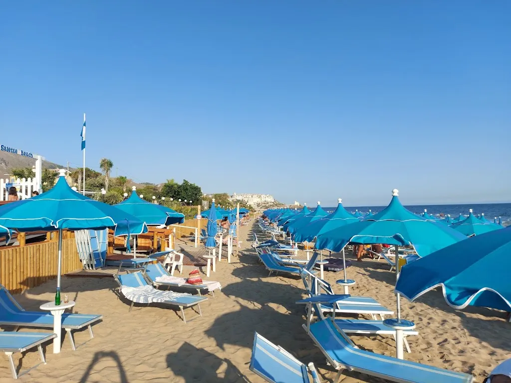 Salette Beach Club_Sperlonga_slider_image_1