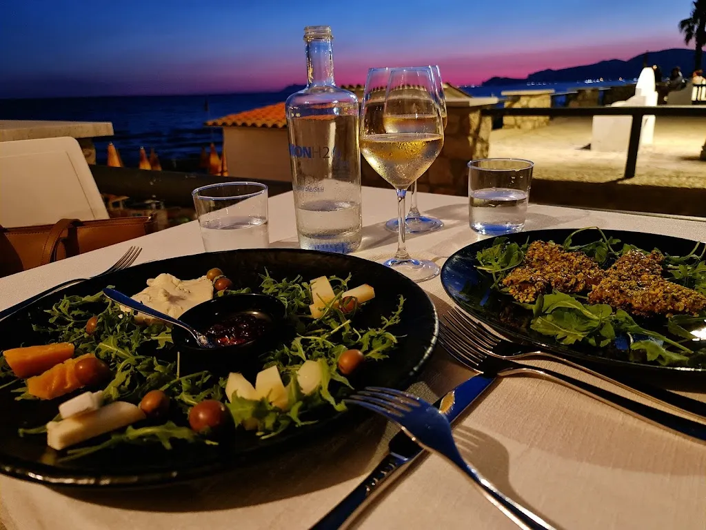 Daniel W._Lupi di Mare_Sperlonga_review