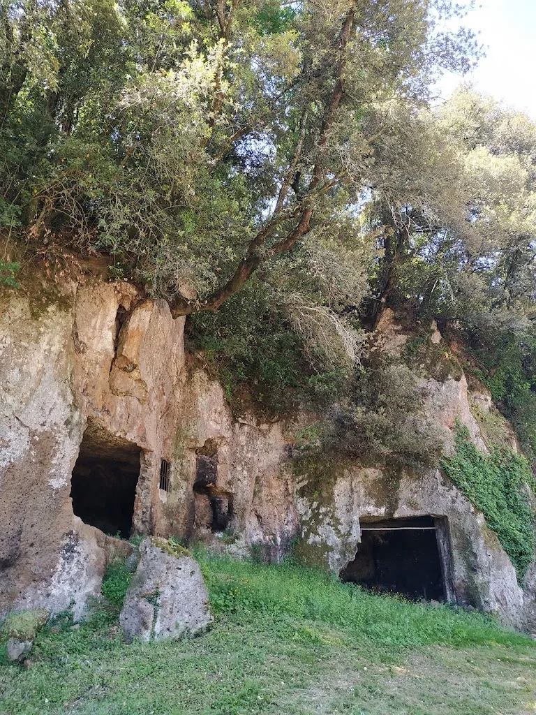 Вадим Назаренко_Il Mitreo_Sutri_recensione