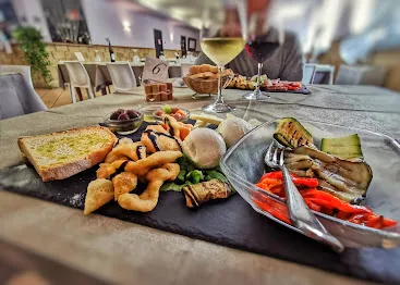 L'Anfiteatro Ristorante Pizzeria dei The Brothers_Sutri_slider_image_3