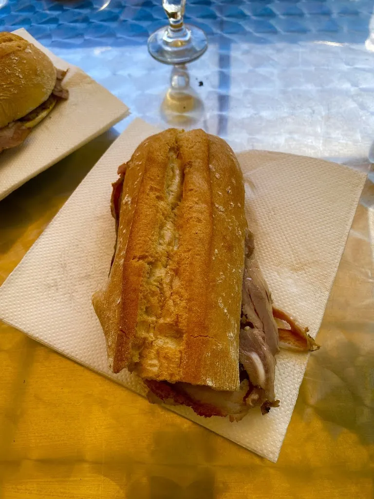 Bar Berni Sutri_Sutri_slider_image_3