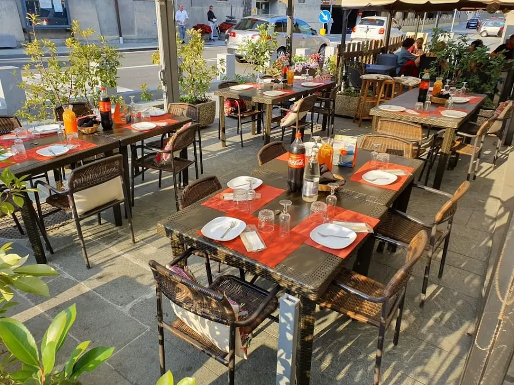 Ristorante Hamburgeria a km0 Mon Bijou restaurant in Donnas