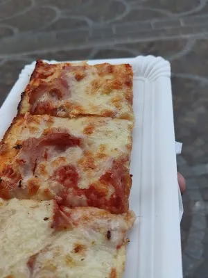 Too Sto_Pizzeria da Dario er cipollaro_Sutri_review