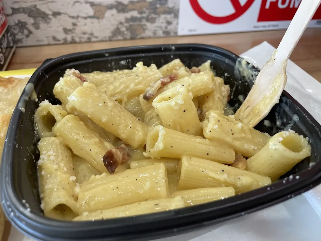 Simona Di Giacinto_Pizzeria Tavola Calda Vitamina P_Tor Lupara_review