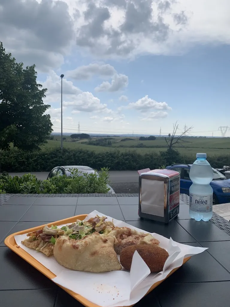 Alessia Sini_Pizzeria Tavola Calda Vitamina P_Tor Lupara_review