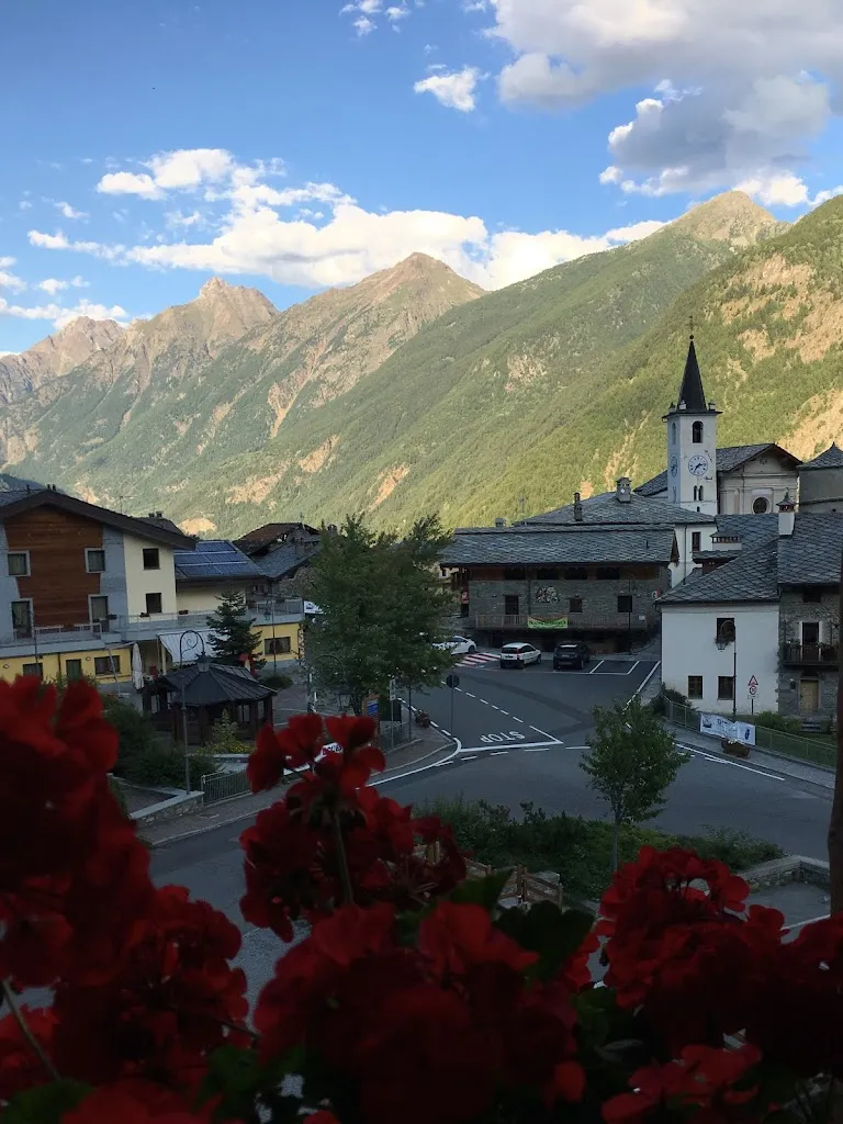 Helen Cerullo_Le Relais de La Grandze_Doues_review