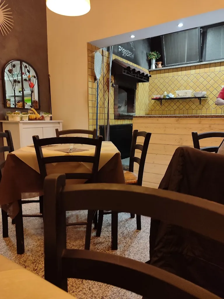 Flavio tuttofare_La Nostra Pizzeria_Tor Lupara_review